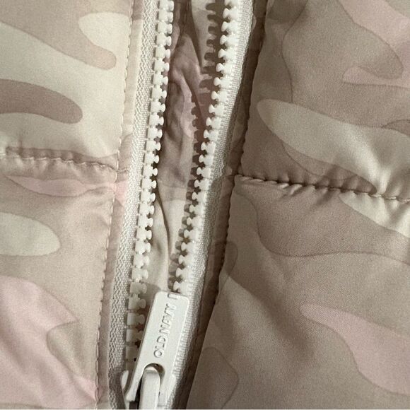 Girls Toddler Pink Camo Puffer Jacket 3T - Picture 8 of 9